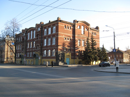 Автошкола МОУ МУК Сормовского района Нижнего Новгорода Автошкола МОУ МУК Сормовского района Нижнего Новгорода